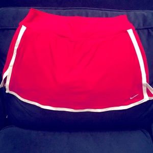 Nike hot pink tennis skirt 🎾